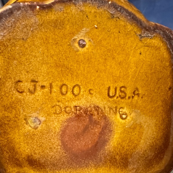 Rustic Rooster Ceramic cookie container - Picture 2 of 5